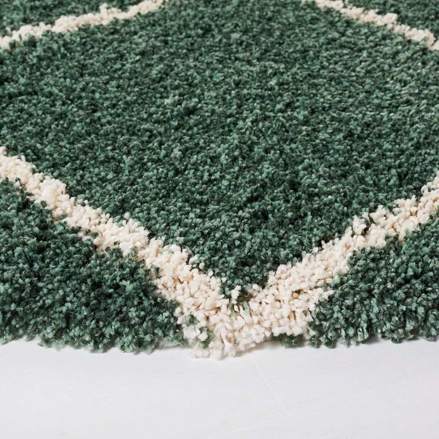 SAFAVIEH Hudson Shag Collection Area Rug - 7' Square, Green & Ivory, Modern Trellis Design, Non-Shedding & Easy Care, 2-Inch Thick Ideal for High Traffic Areas in Living Room, Bedroom (SGH281Y)