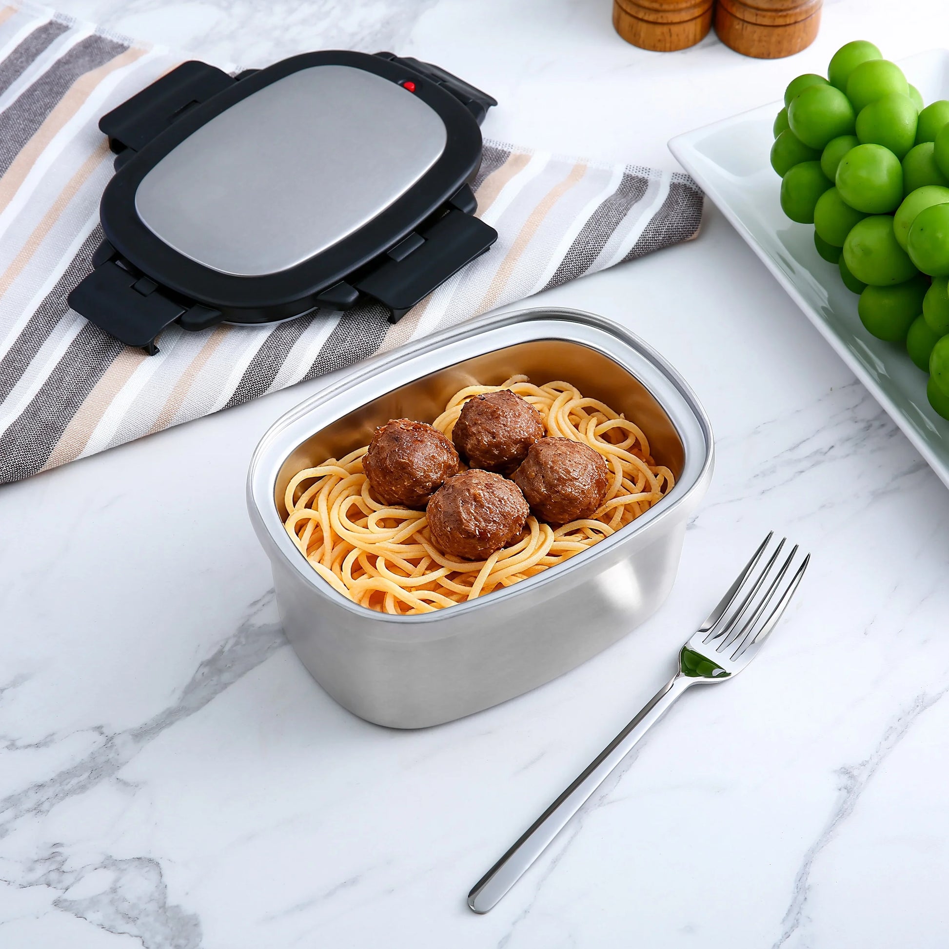33 Oz Insulated 2-Piece Stainless Steel Lunch Box Food Storage Container with Lid